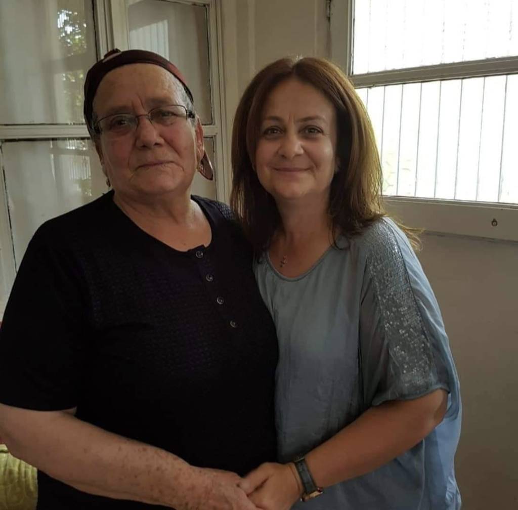 LİBER ET FORTİS / Özgür ve&nbsp;Güçlü