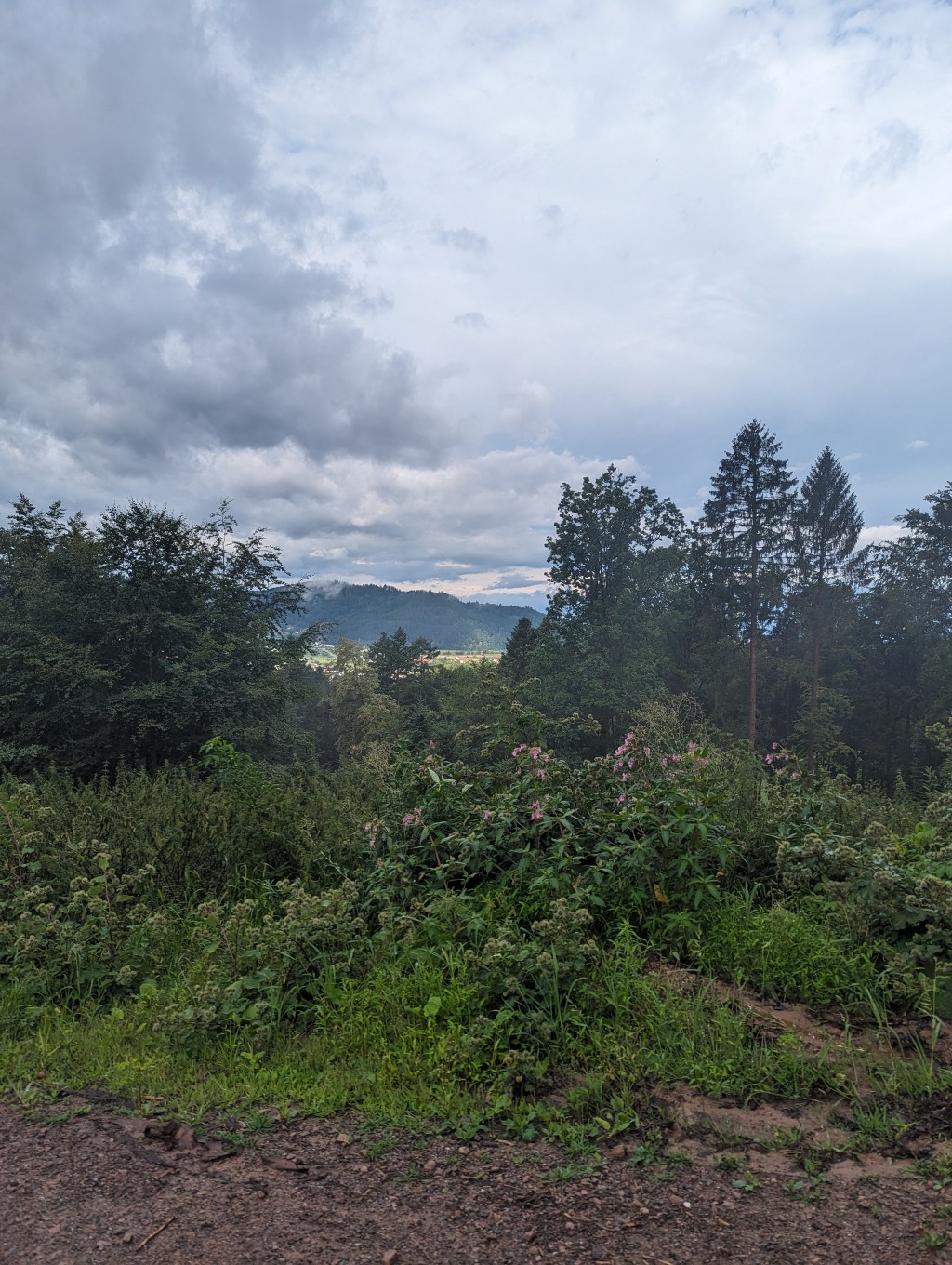 ÖYLE BİR YERDEYİM&nbsp;Kİ…